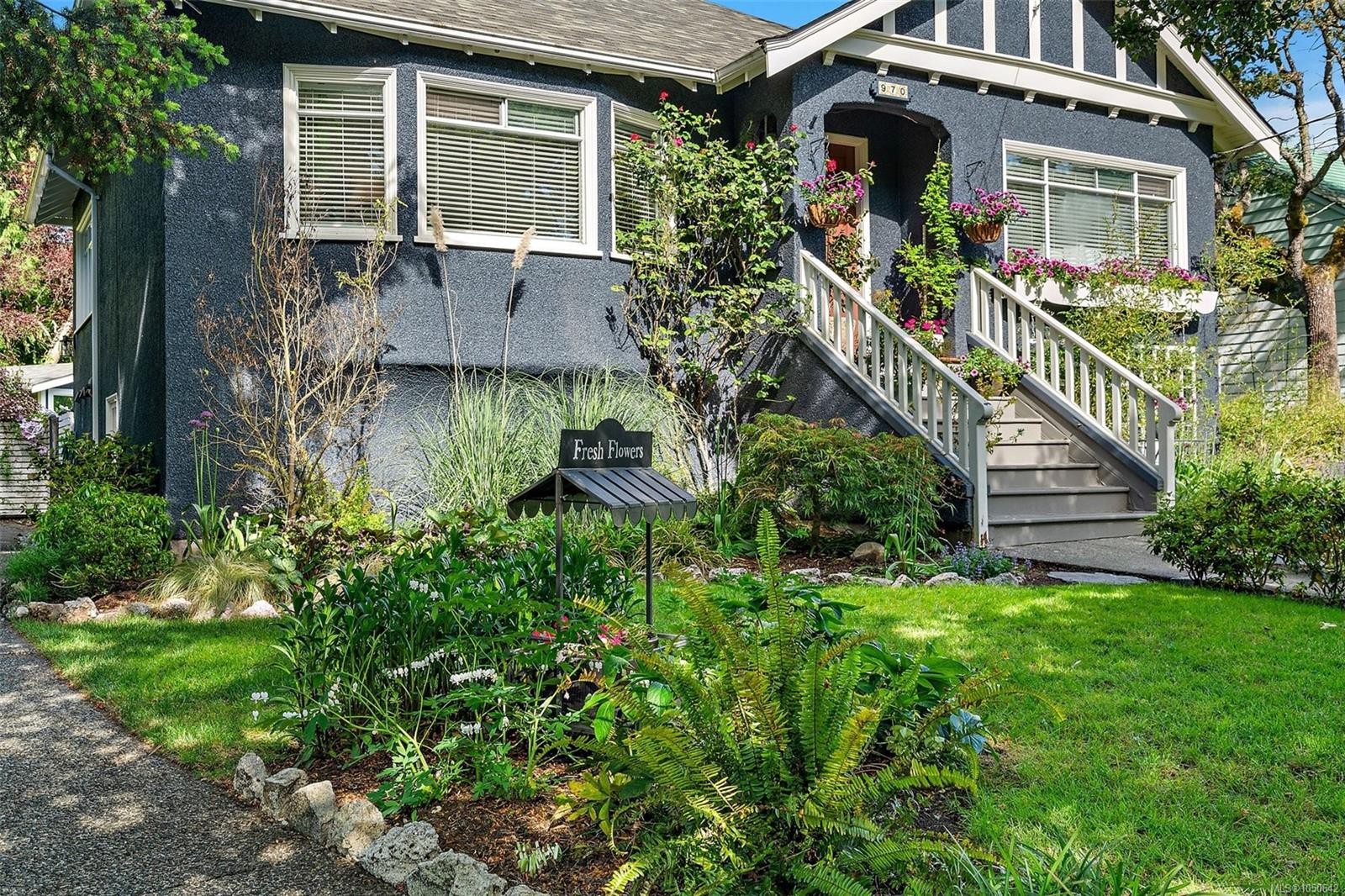970 Bank St, Victoria, BC