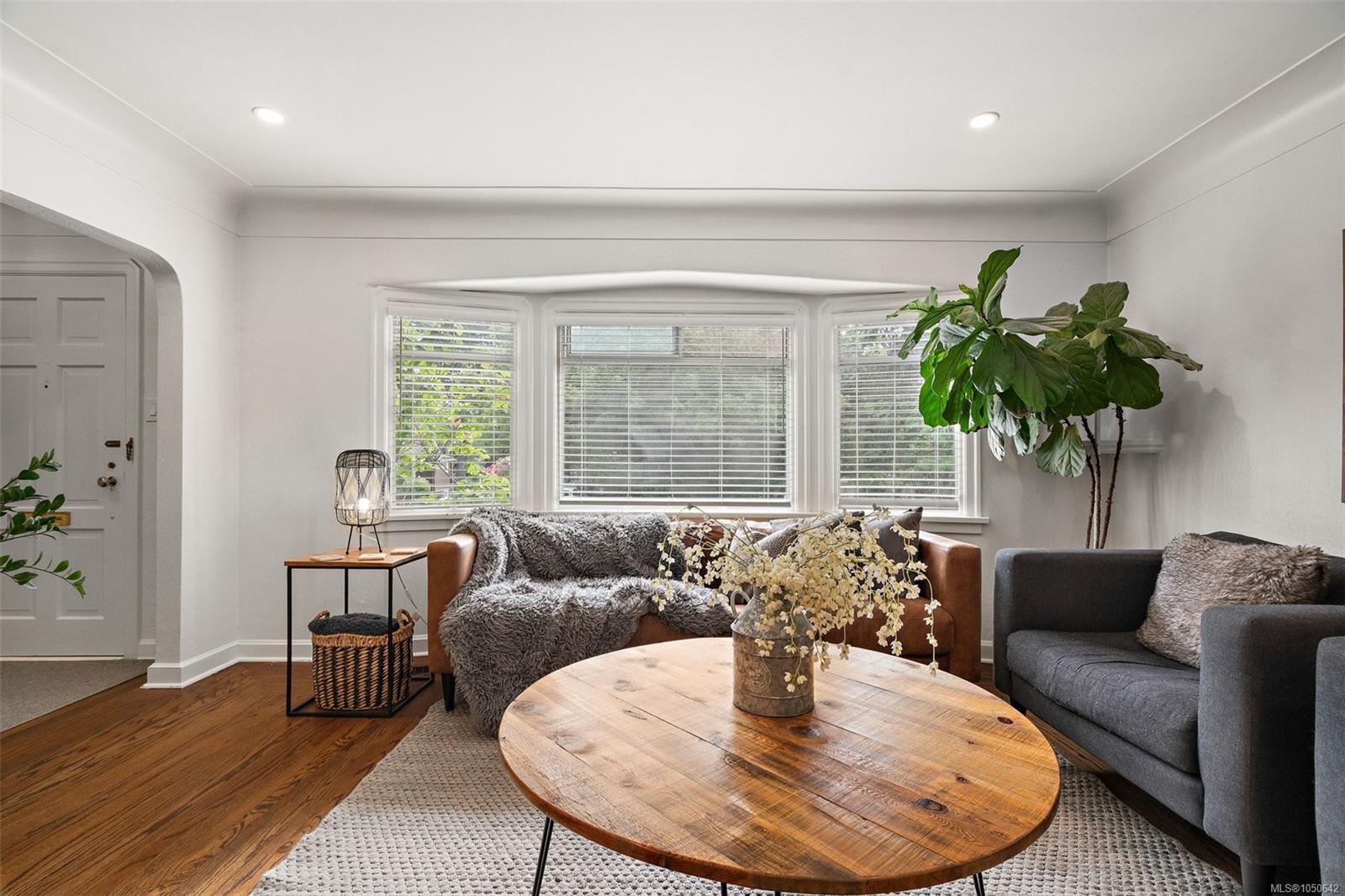 970 Bank St, Victoria, BC