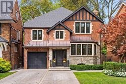 12 MILLBANK AVENUE Toronto, ON M5P 1S3
