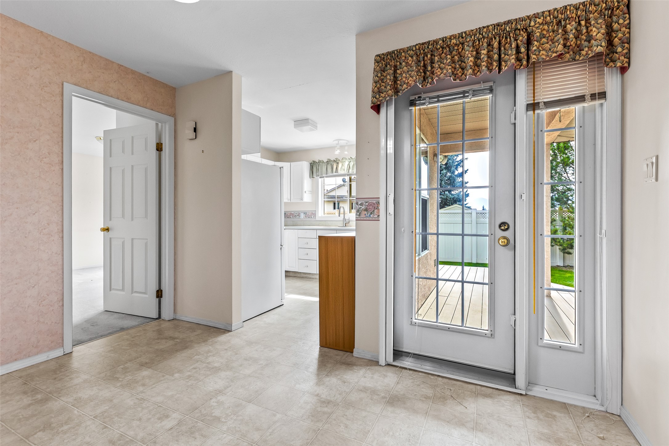 1-310 6Th Avenue, Creston, BC
