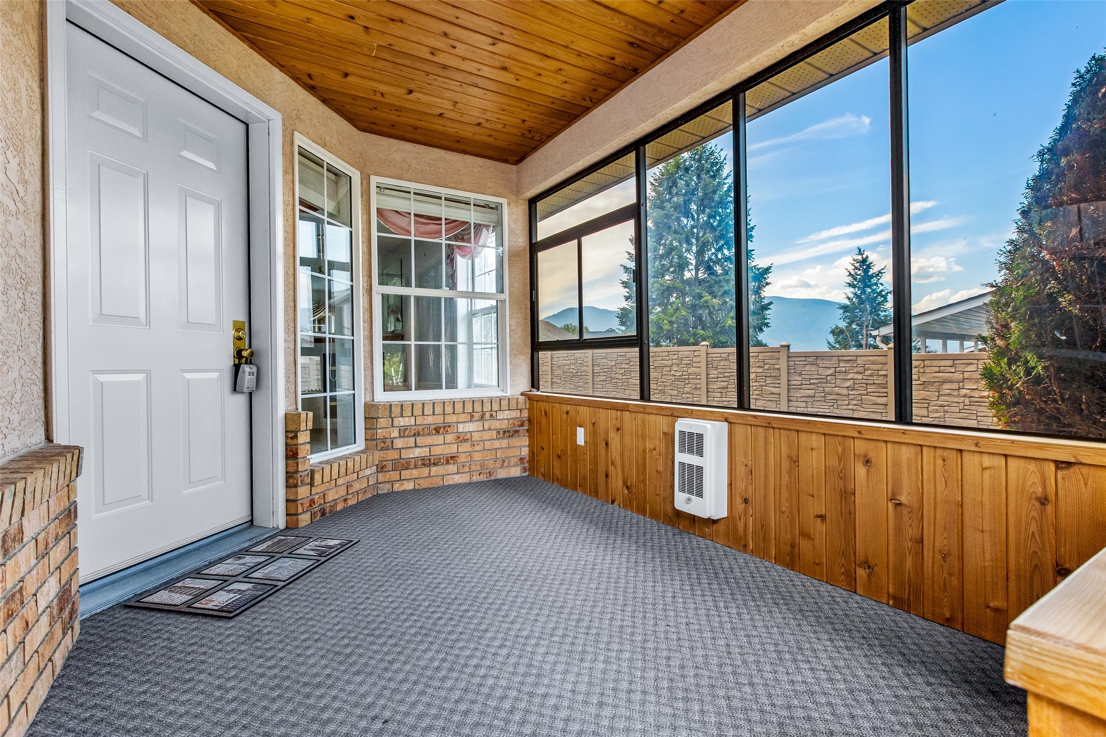 1-310 6Th Avenue, Creston, BC