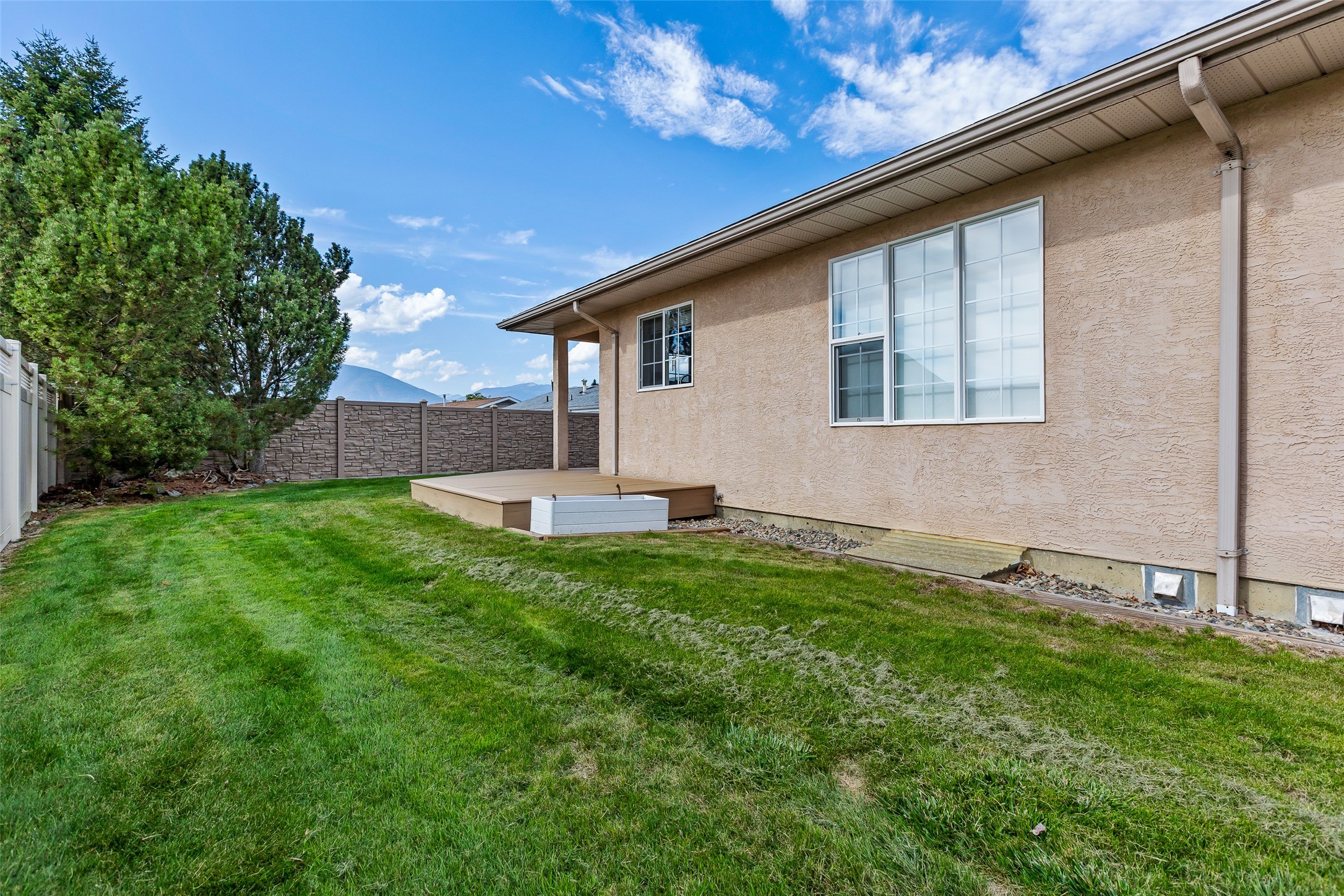 1-310 6Th Avenue, Creston, BC
