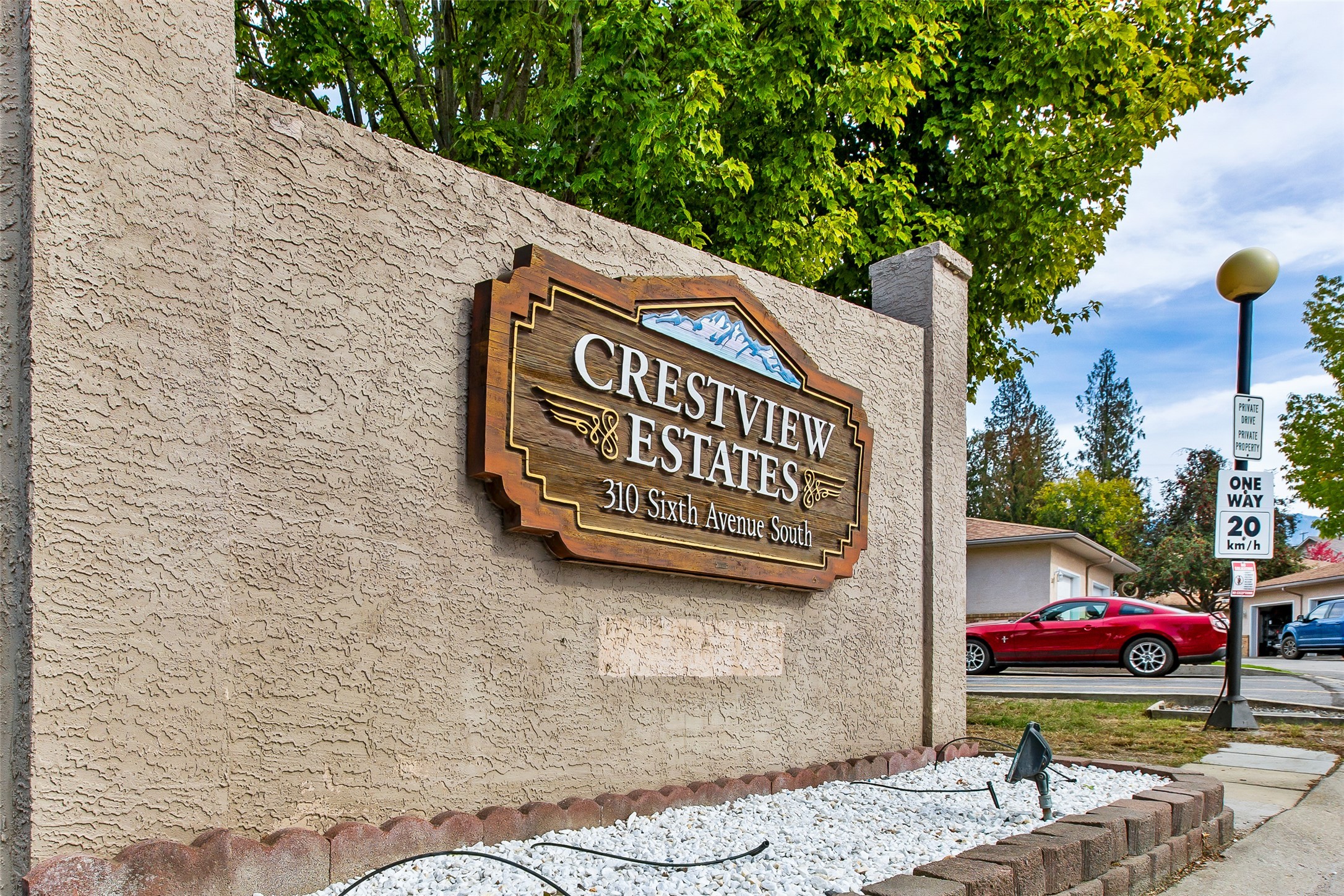 1-310 6Th Avenue, Creston, BC
