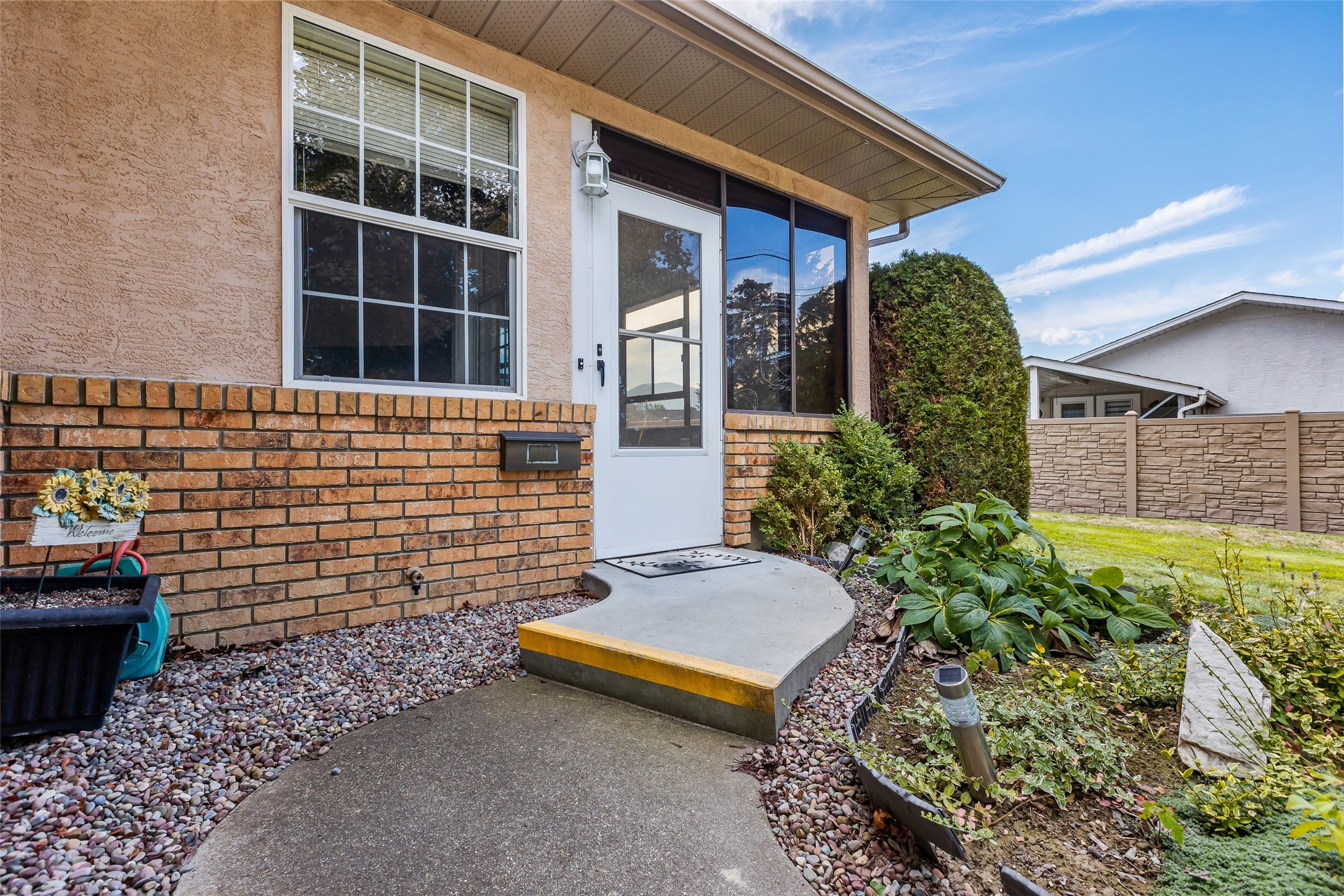 1-310 6Th Avenue, Creston, BC