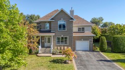 4055 Rue de l'Orchidée Saint-Bruno-De-Montarville, QC J3V 6J9
