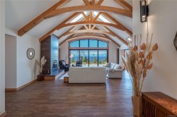 573 Horseshoe Rd Gabriola Island, BC V0R 1X3