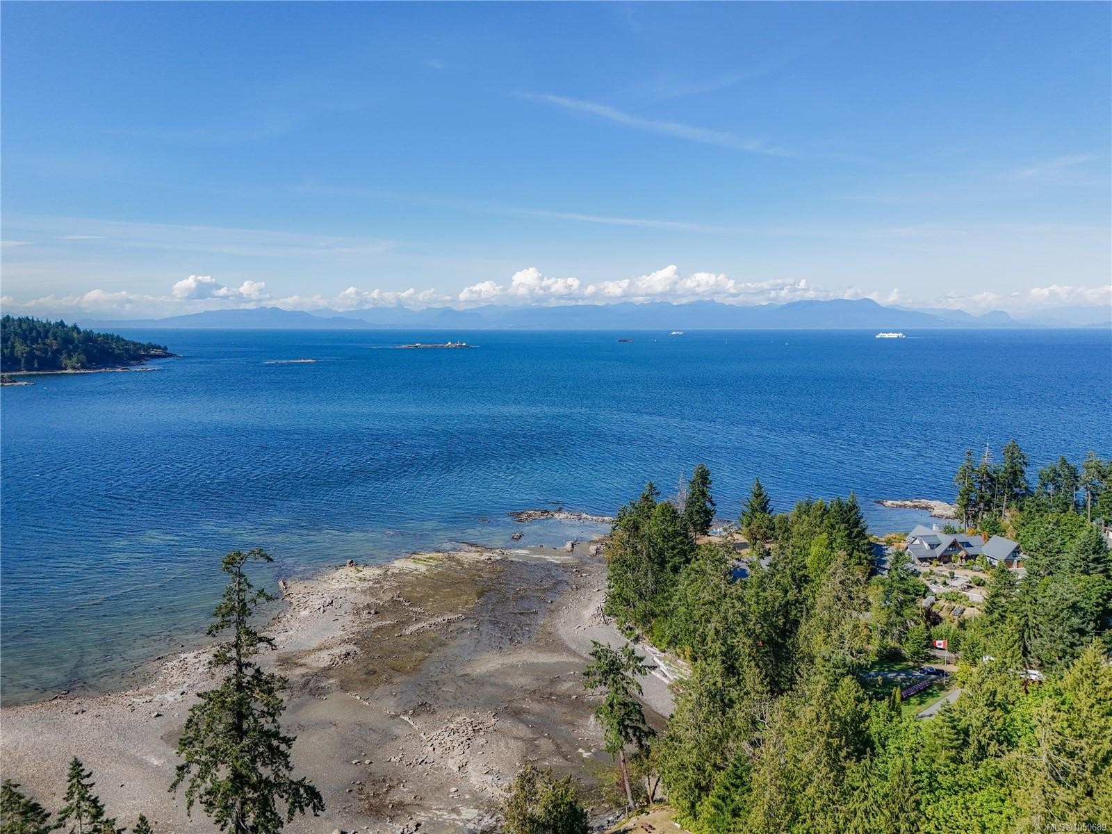573 Horseshoe Rd, Gabriola Island, BC