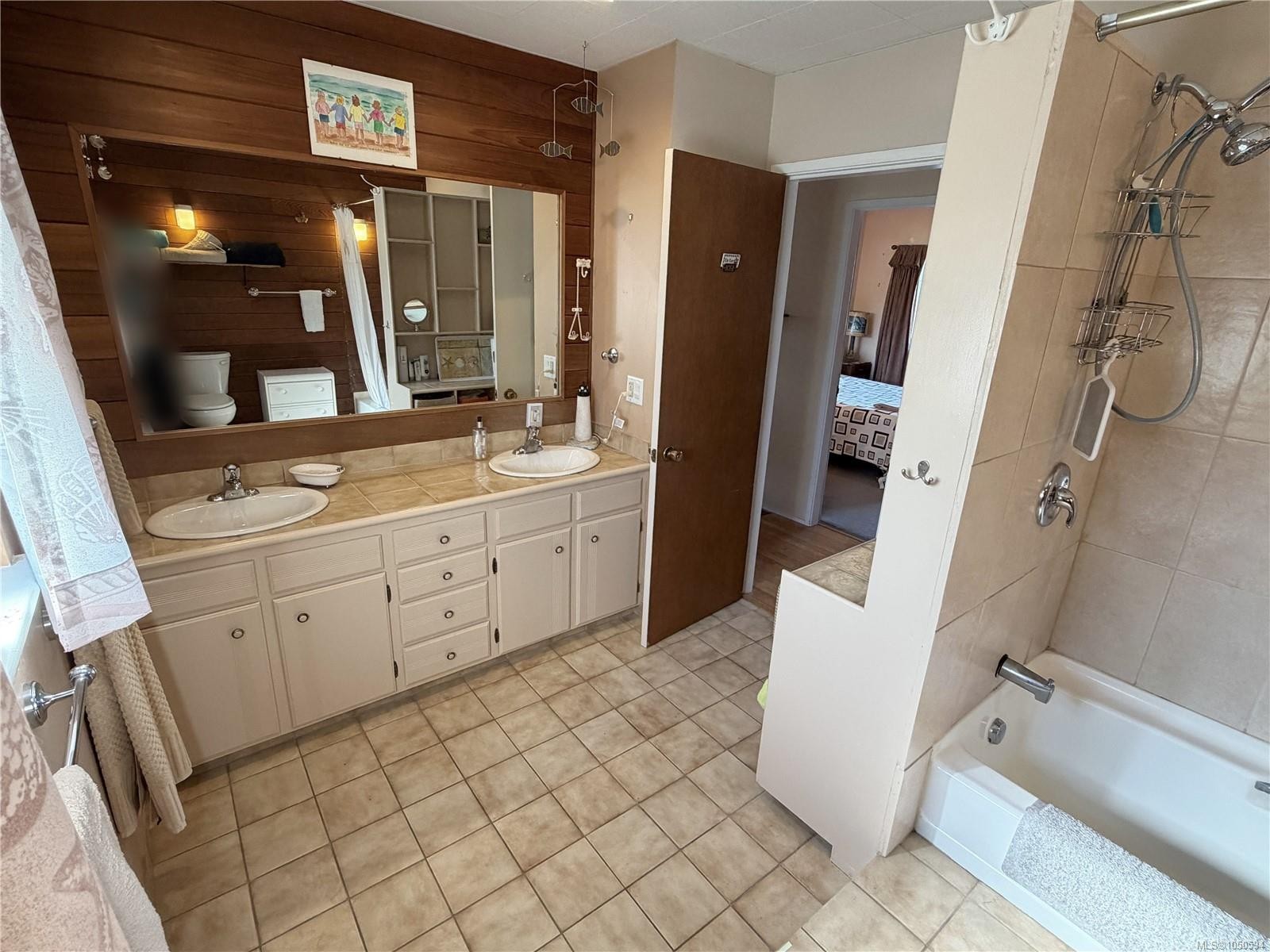 5400 Entwhistle Dr, Nanaimo, BC