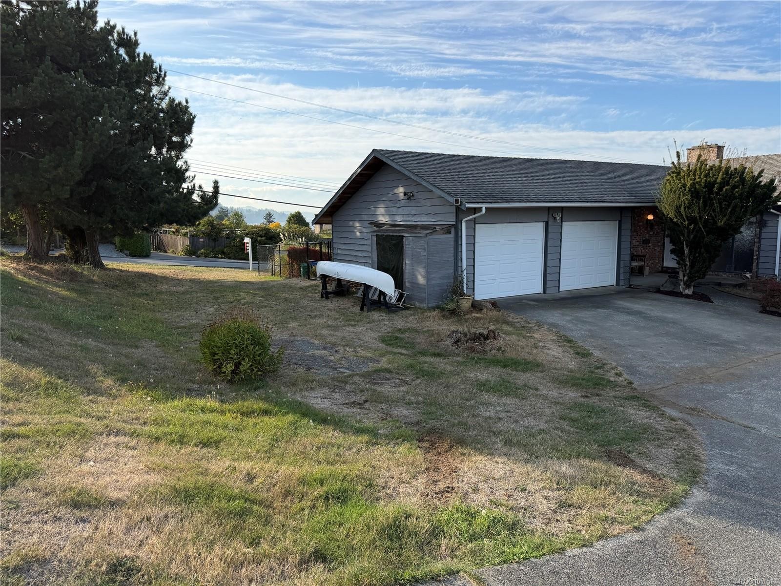 5400 Entwhistle Dr, Nanaimo, BC
