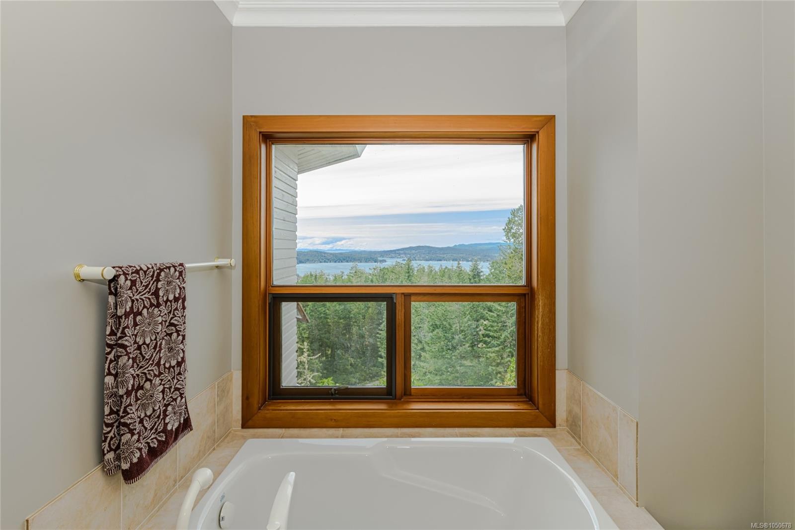 5000 Sooke Hanger Dr, Sooke, BC