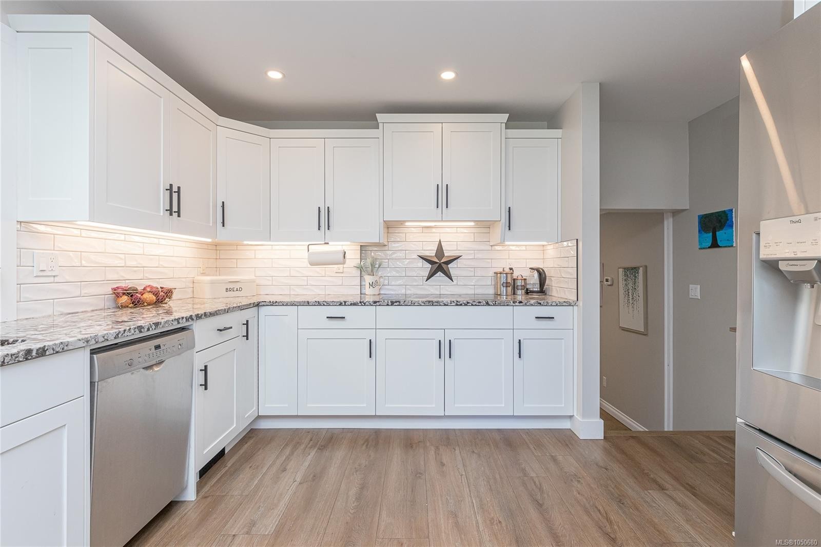 6535 Wicks Rd, Duncan, BC