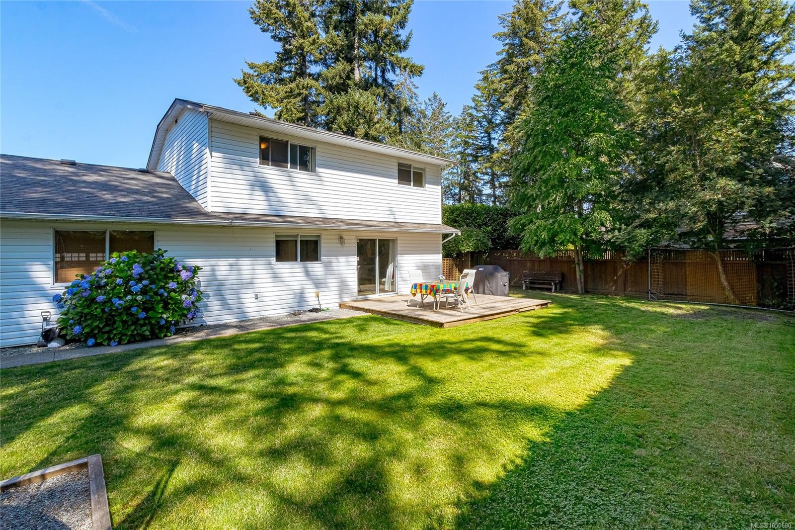 6535 Wicks Rd, Duncan, BC