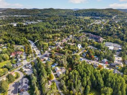 912 Place du Repos Mont-Tremblant, QC J8E 2Y4