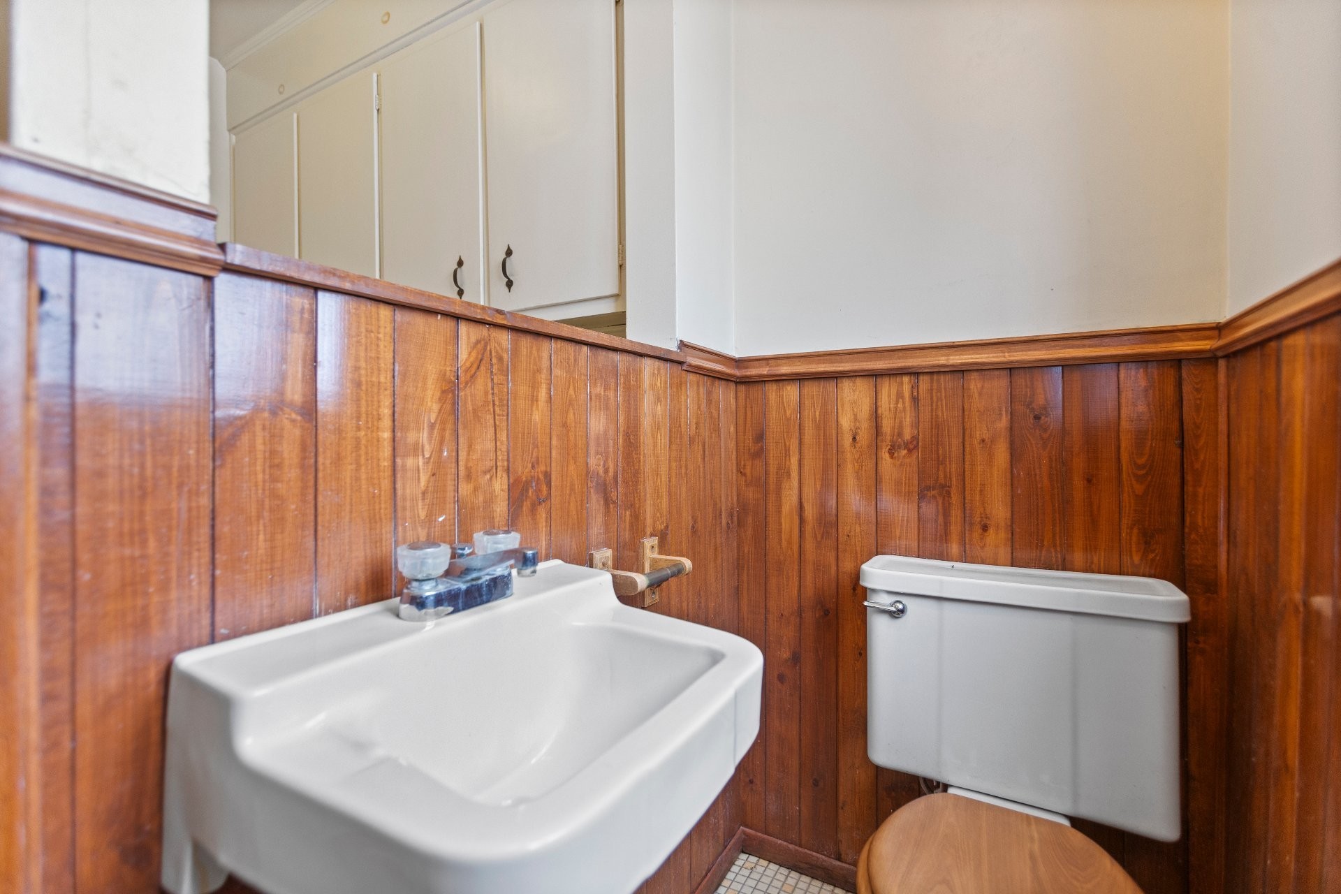 Powder room - 69 Ch. Du Bord-Du-Lac-Lakeshore, Pointe-Claire, QC