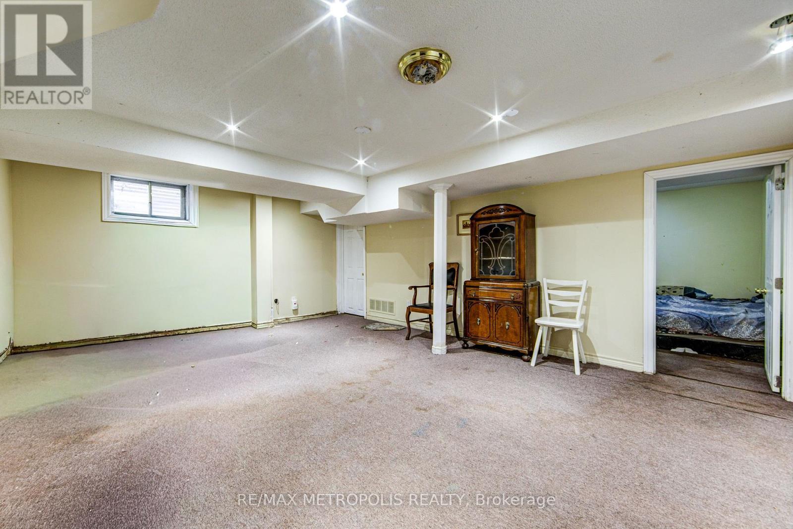 110 Stevenson Road, Toronto, ON