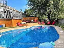 8272 WOODSVIEW CRESCENT Niagara Falls (Ascot), ON L2H 3G1