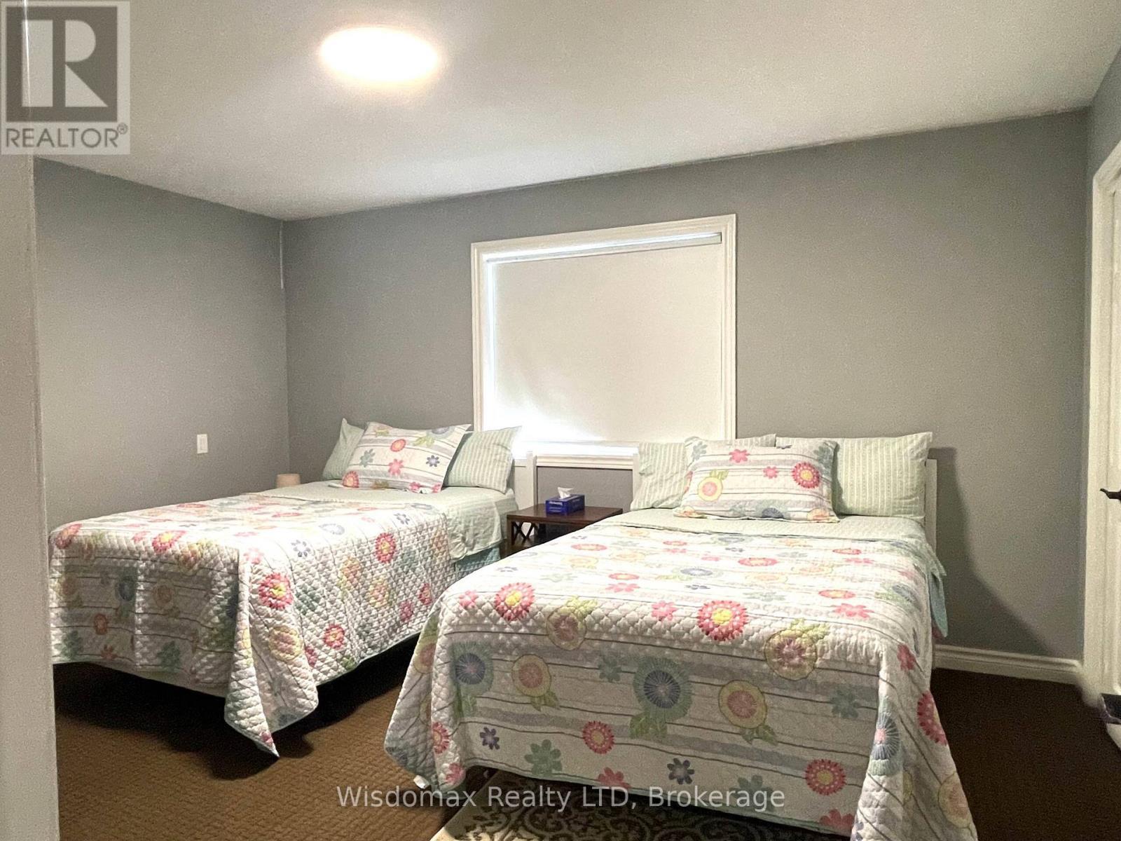 8272 Woodsview Crescent, Niagara Falls (Ascot), ON