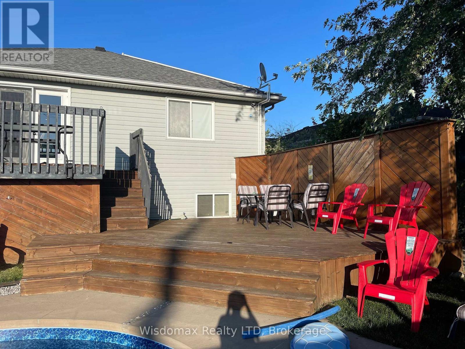 8272 Woodsview Crescent, Niagara Falls (Ascot), ON