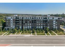 401 13623 81A AVENUE Surrey, BC V3W 3N7
