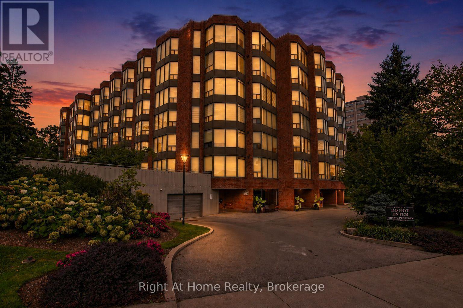 603 - 2121 Lakeshore Road, Burlington (Brant), ON