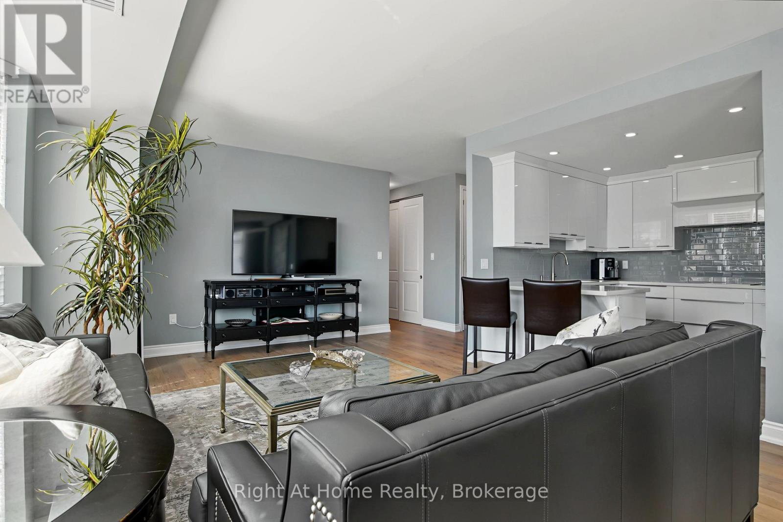 603 - 2121 Lakeshore Road, Burlington (Brant), ON