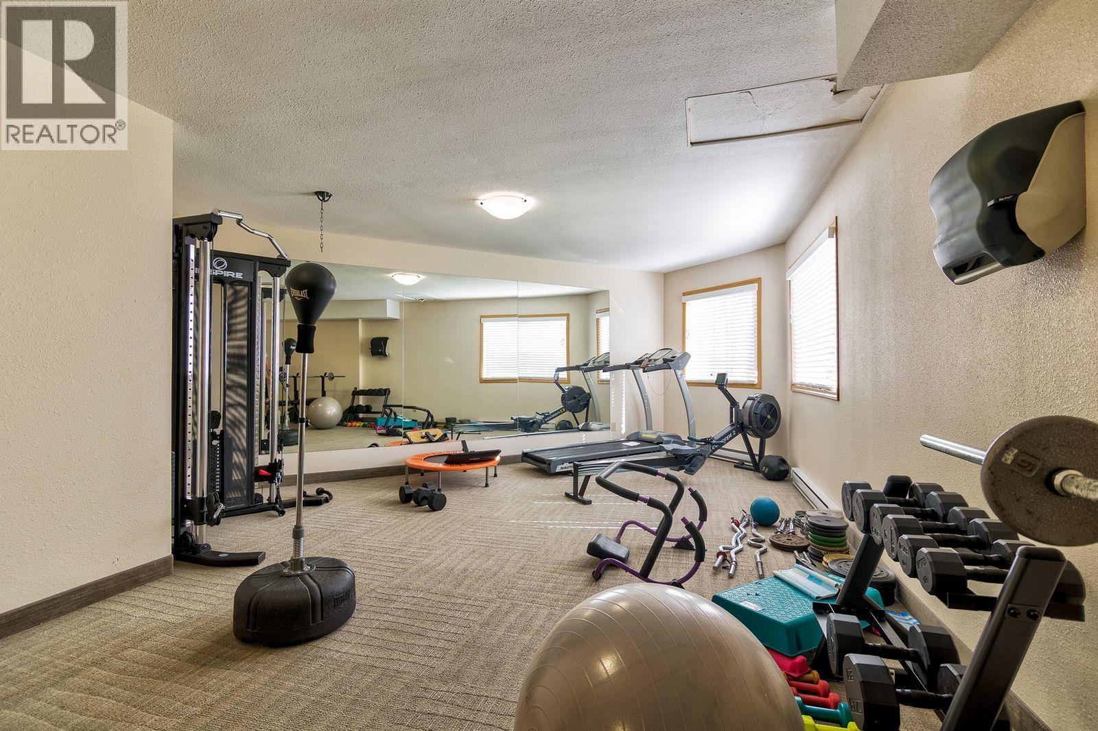 3854 Gordon Drive Unit# 190, Kelowna, BC