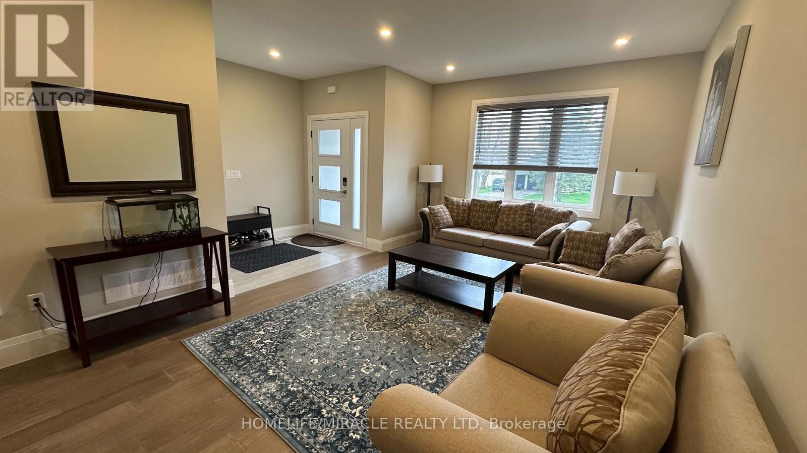 45 Eleanor Avenue, Hamilton, ON
