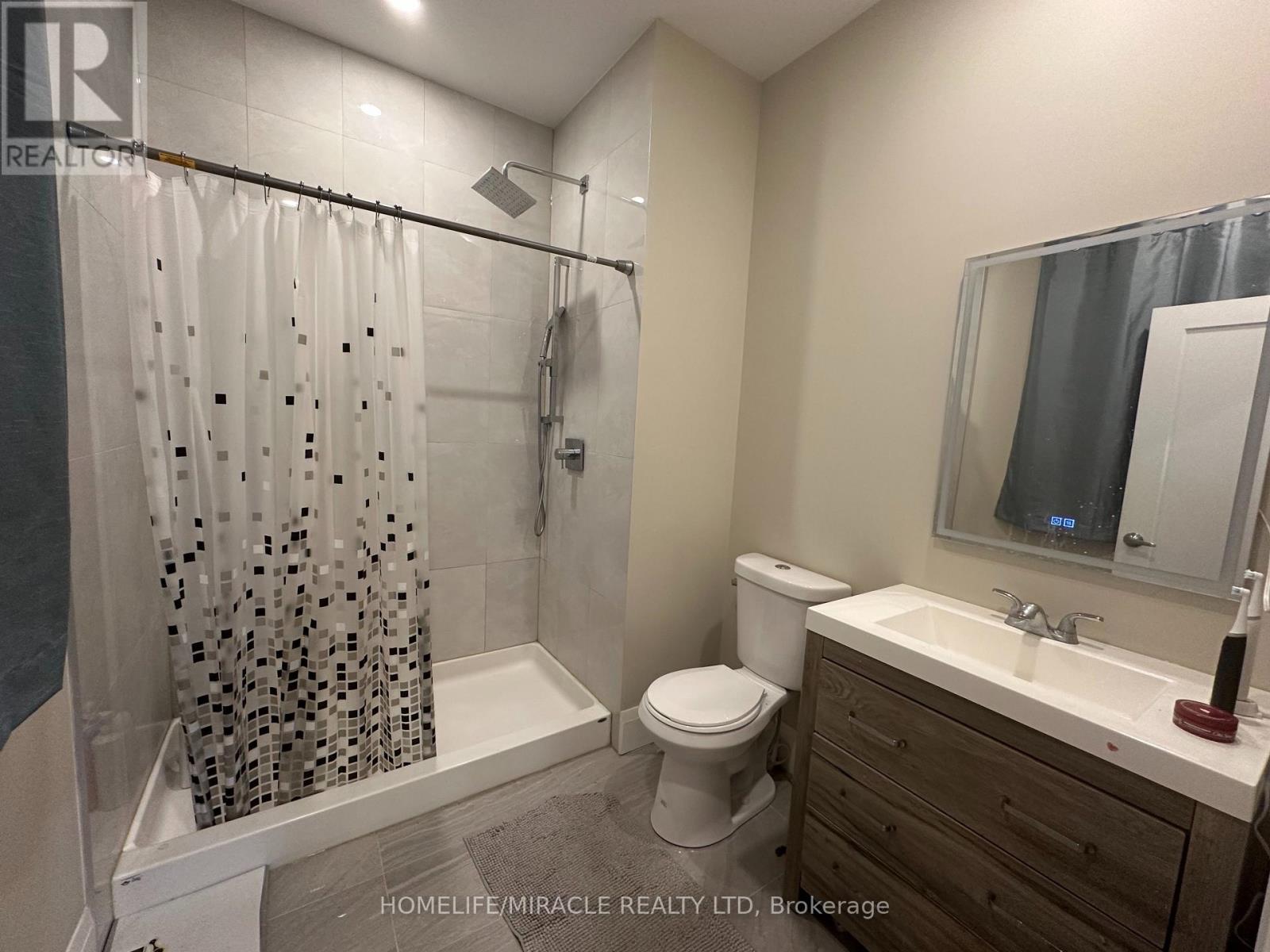 45 Eleanor Avenue, Hamilton, ON