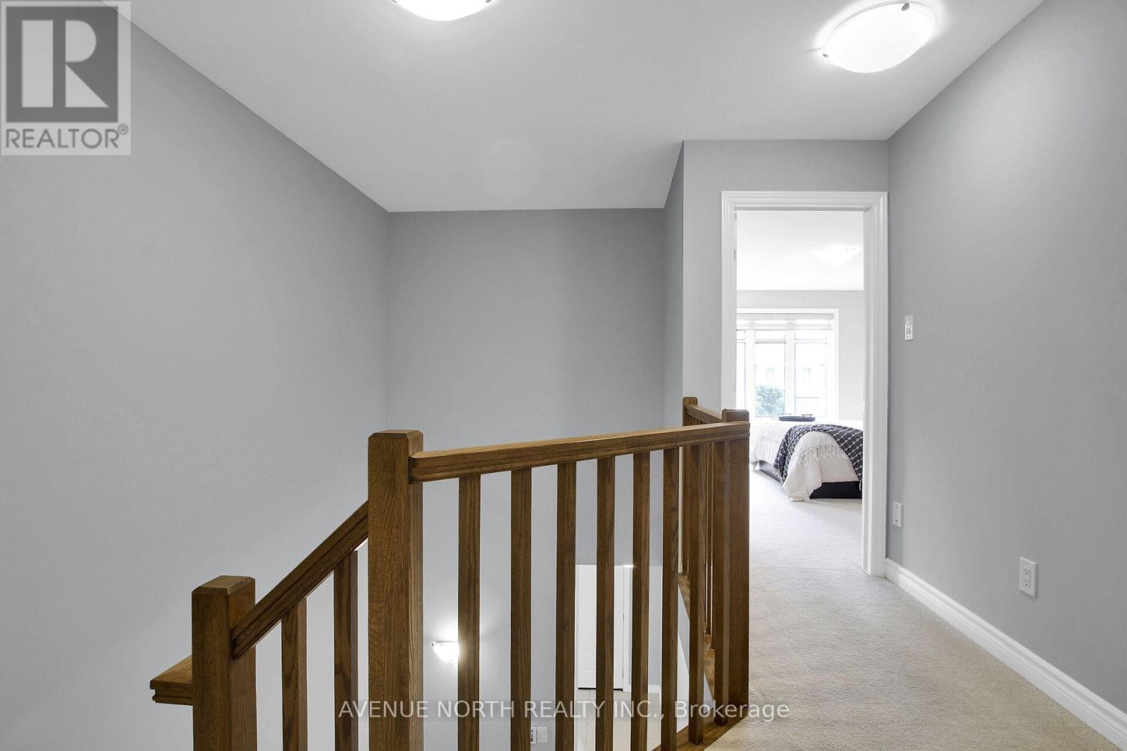 303 Wood Acres Grove, Ottawa, ON
