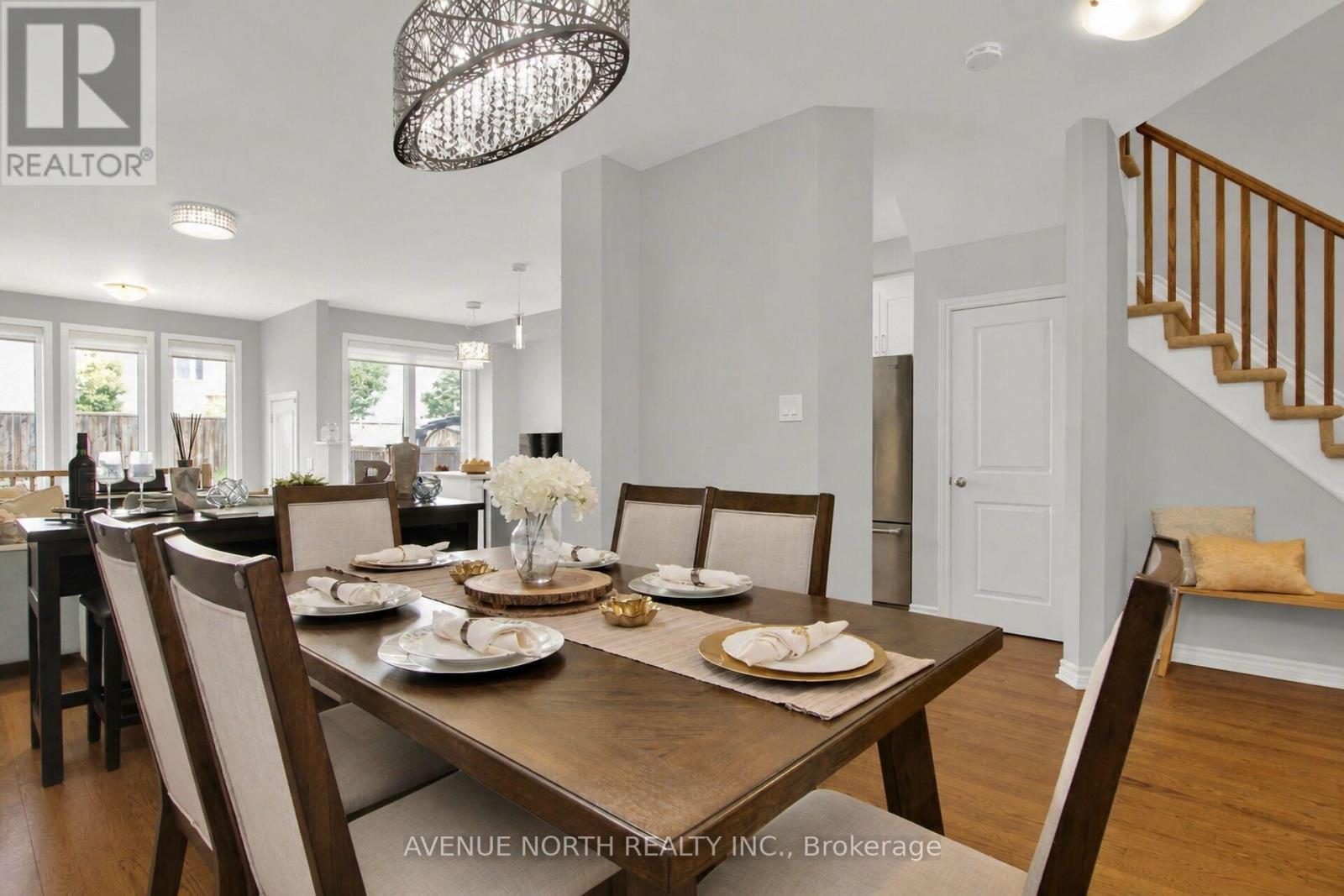 303 Wood Acres Grove, Ottawa, ON