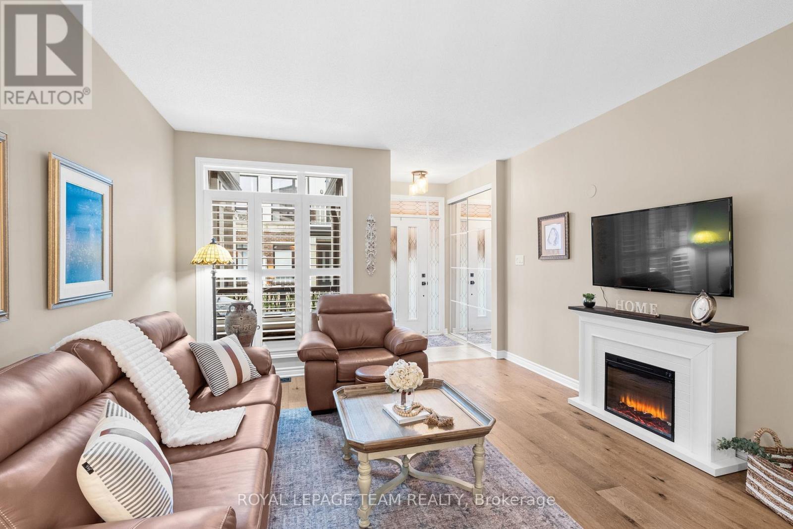 298 Pembina Private, Ottawa, ON