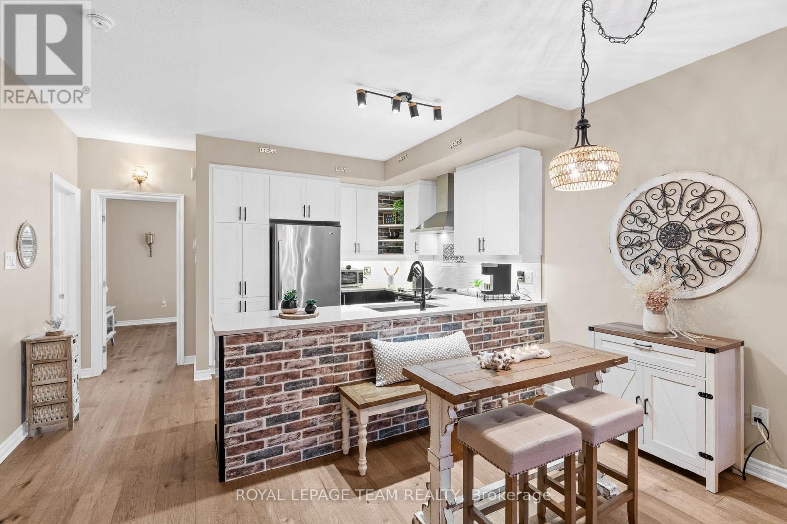 298 Pembina Private, Ottawa, ON