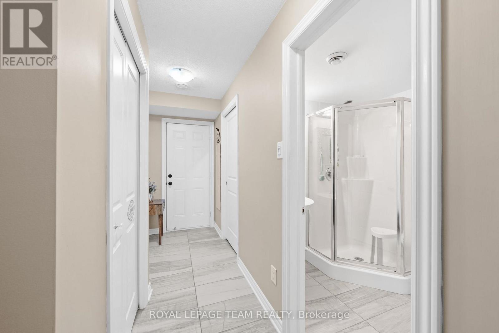 298 Pembina Private, Ottawa, ON