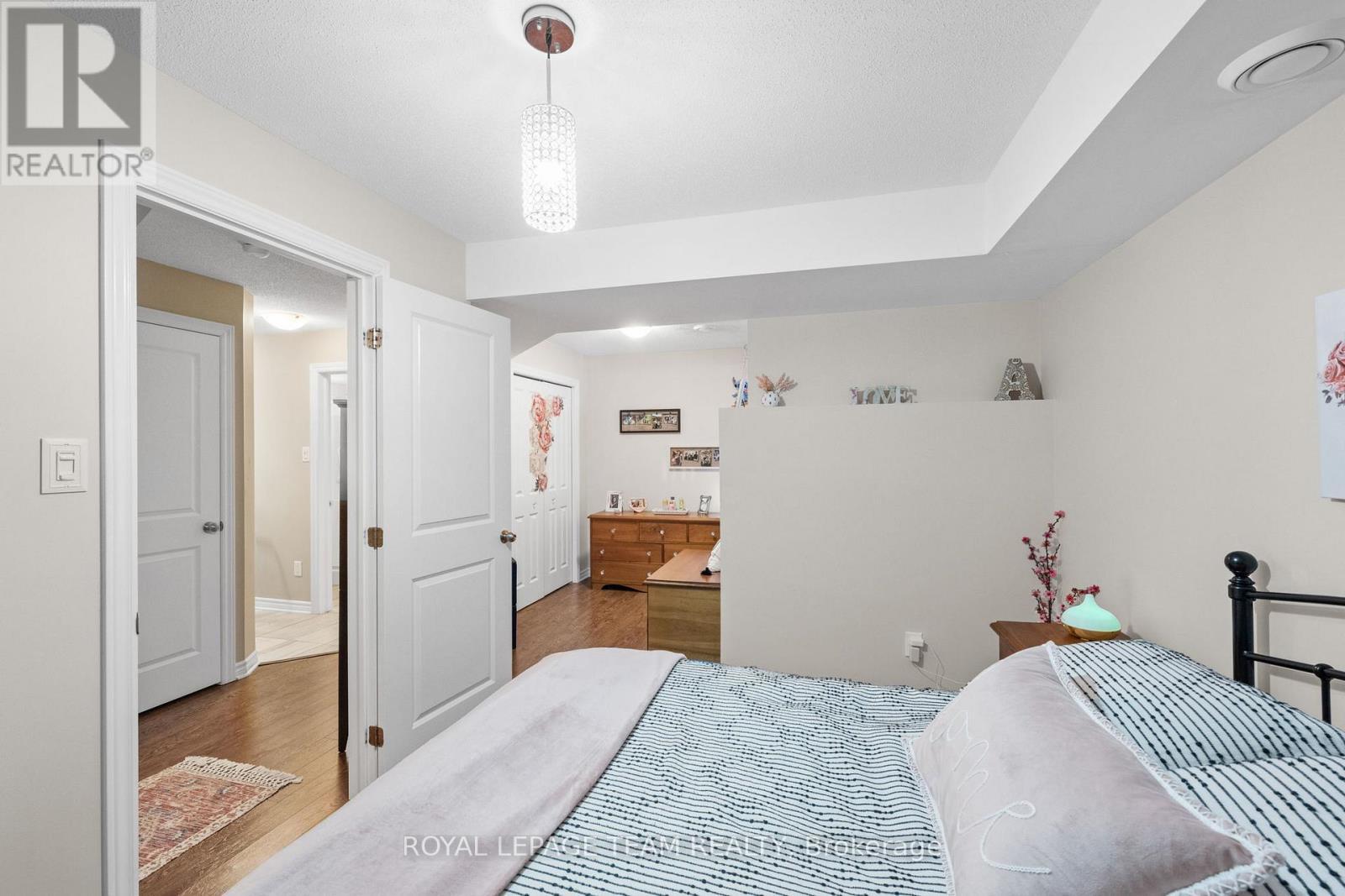 298 Pembina Private, Ottawa, ON