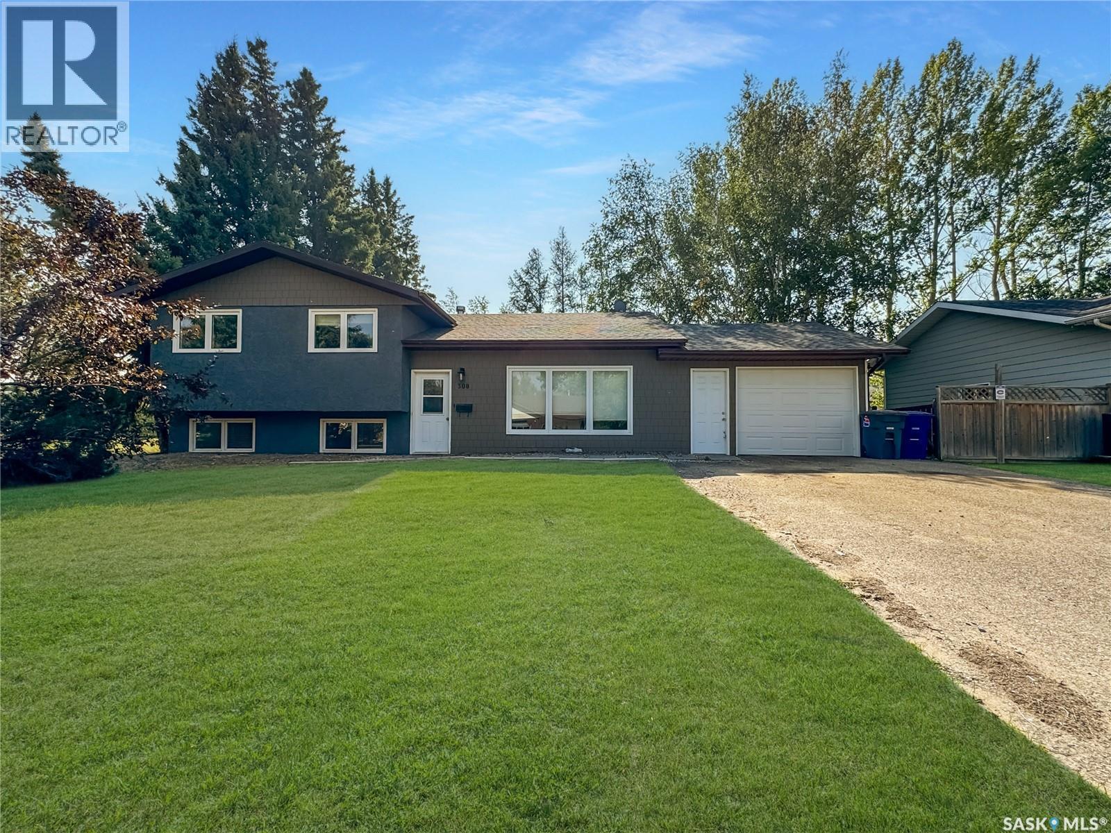 308 Finley Avenue, Cut Knife, SK