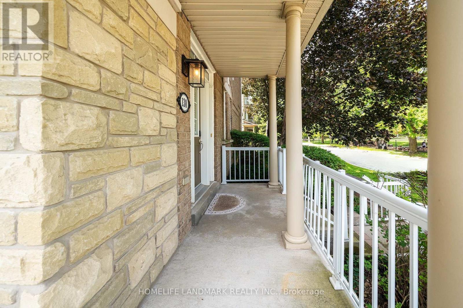 15 - 130 Park Street E, Mississauga, ON