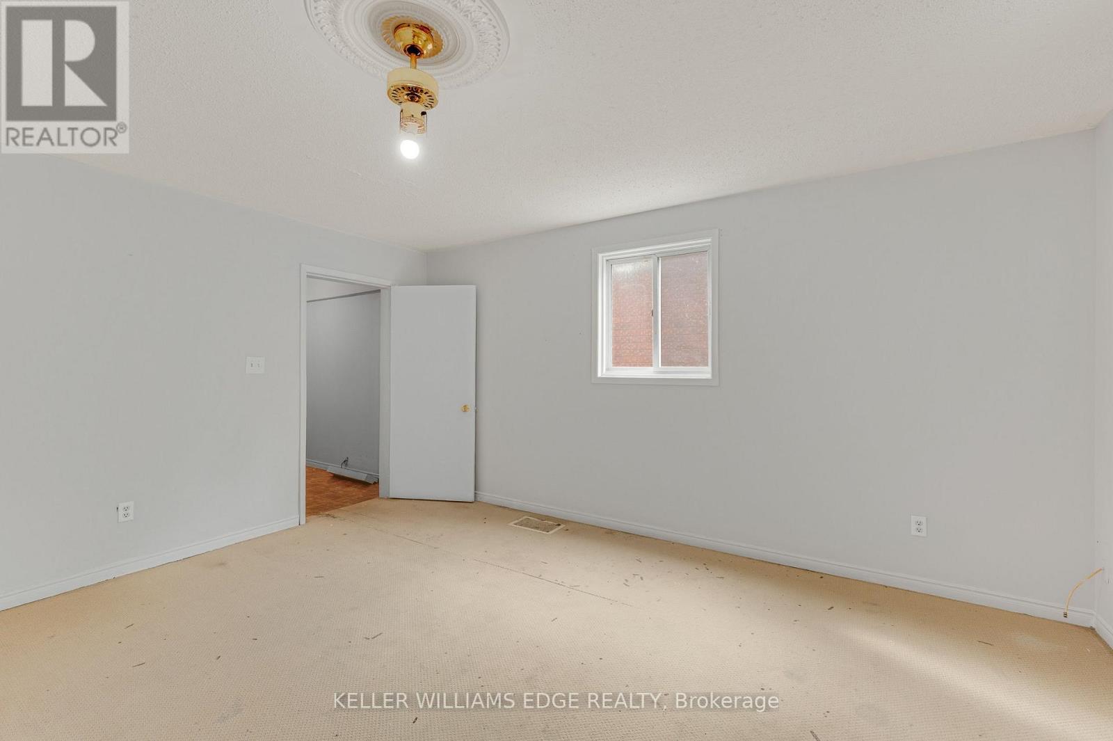211 Wentworth Street N, Hamilton, ON