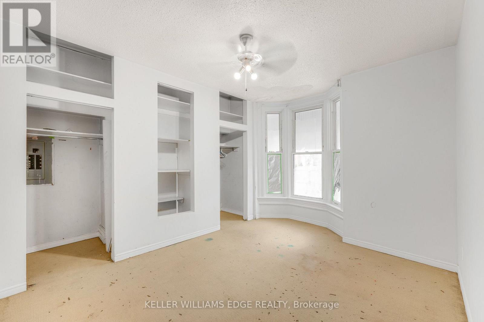 211 Wentworth Street N, Hamilton, ON