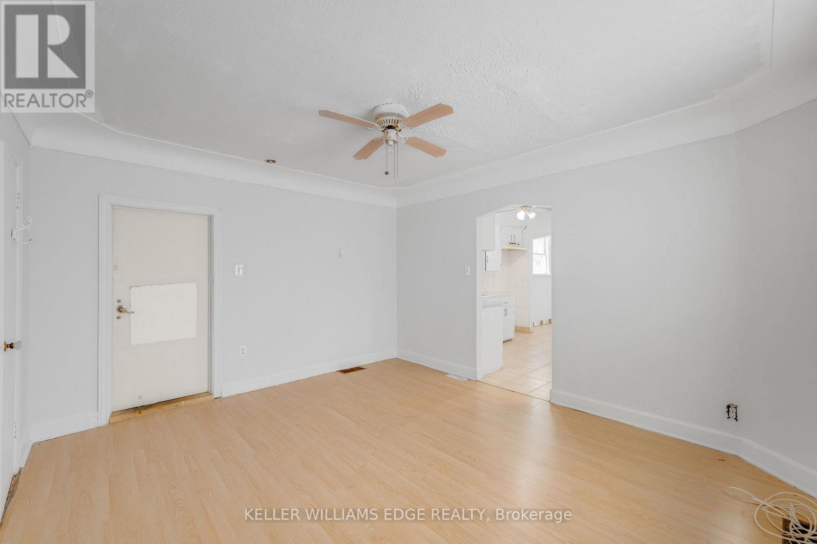 211 Wentworth Street N, Hamilton, ON