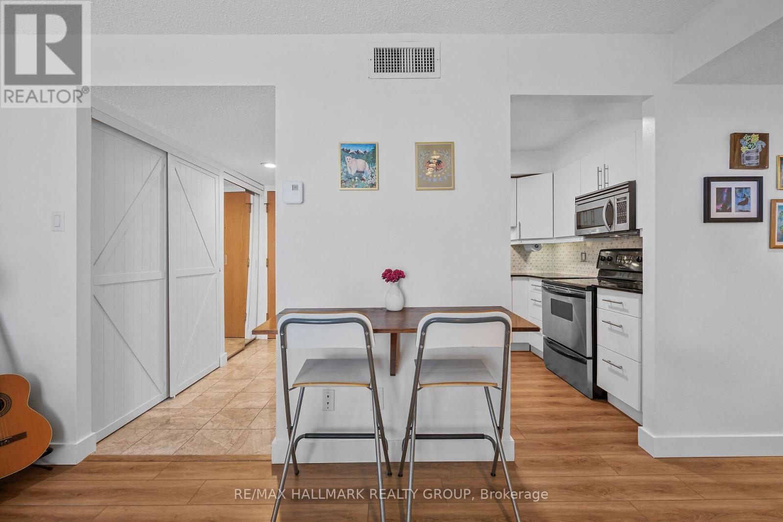 604 - 199 Kent Street, Ottawa, ON
