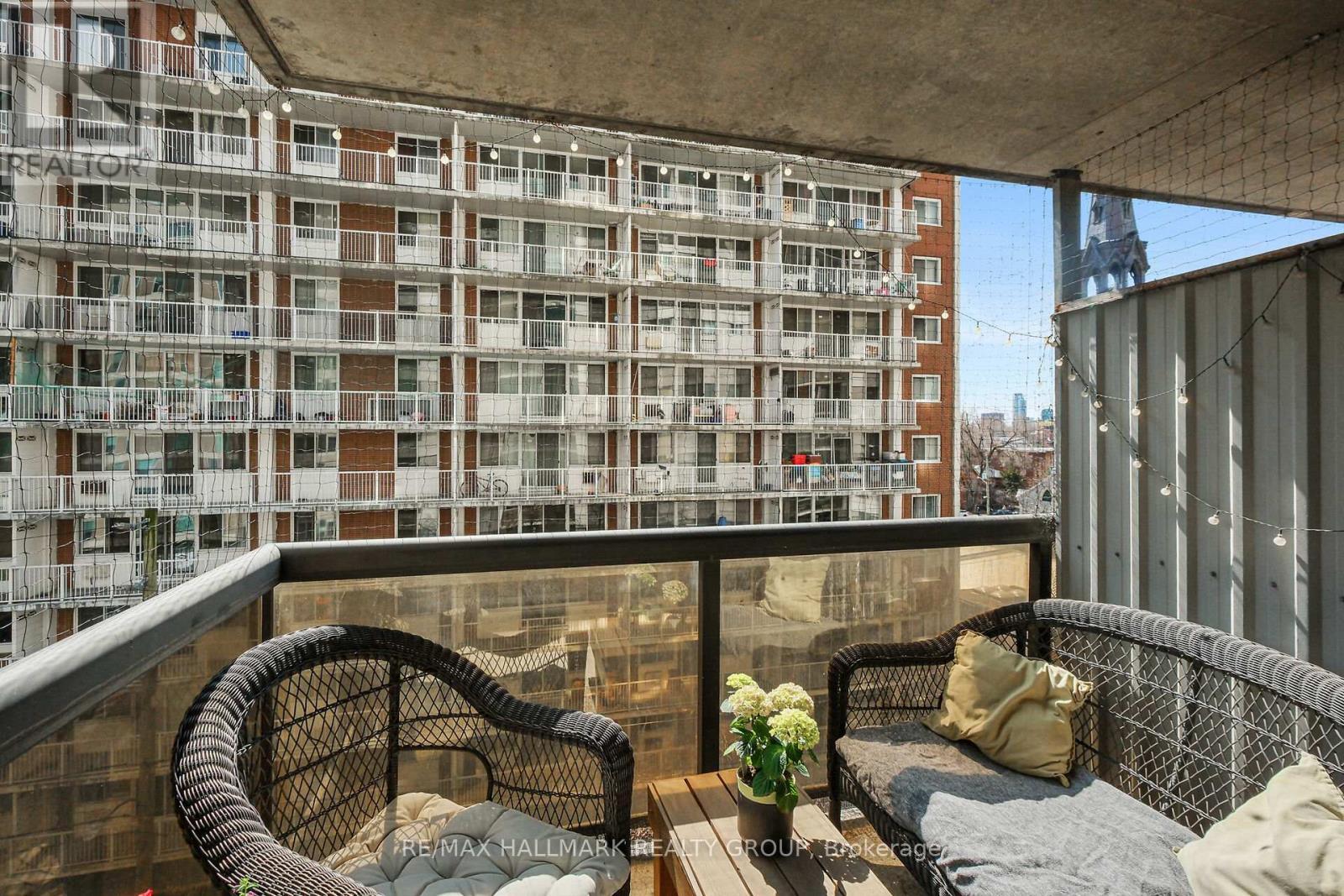 604 - 199 Kent Street, Ottawa, ON