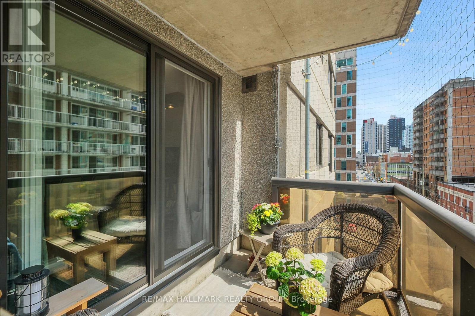 604 - 199 Kent Street, Ottawa, ON