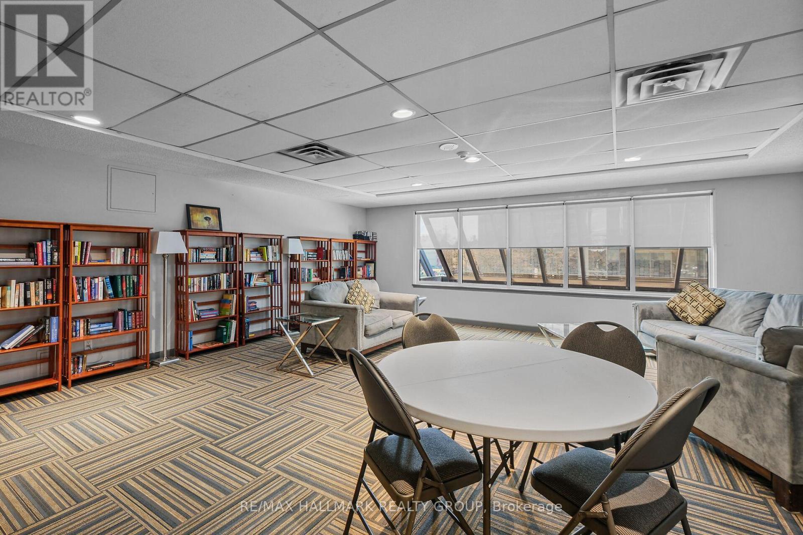 604 - 199 Kent Street, Ottawa, ON