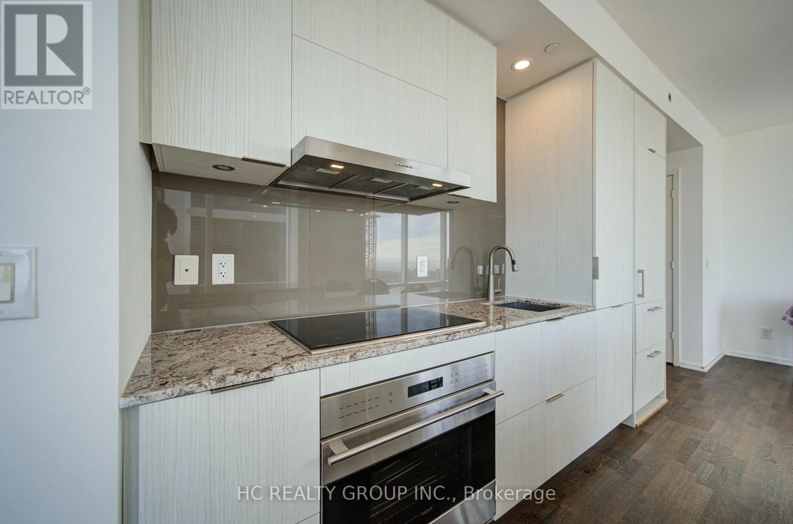 6209 - 1 Bloor Street E, Toronto, ON