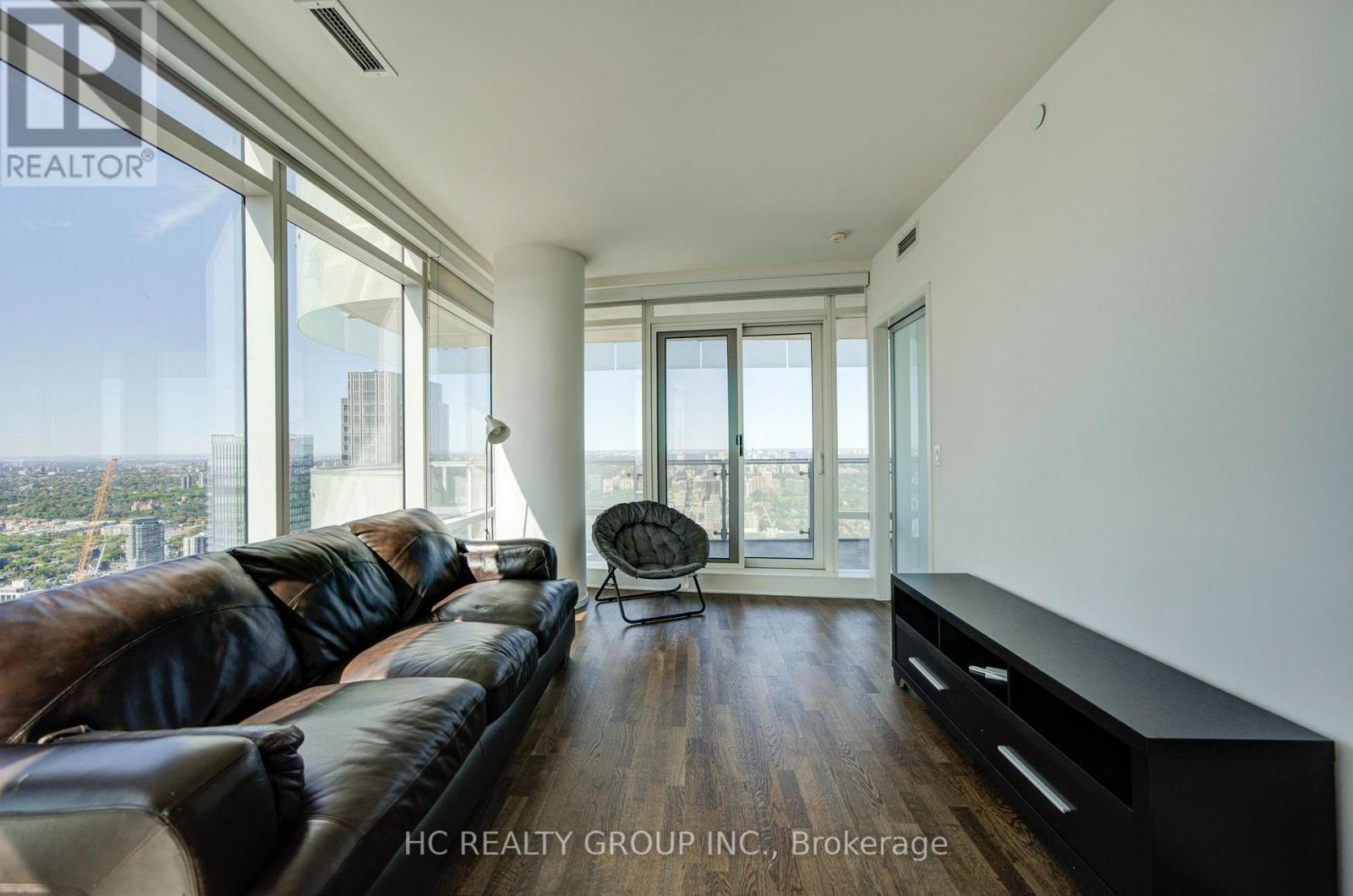 6209 - 1 Bloor Street E, Toronto, ON