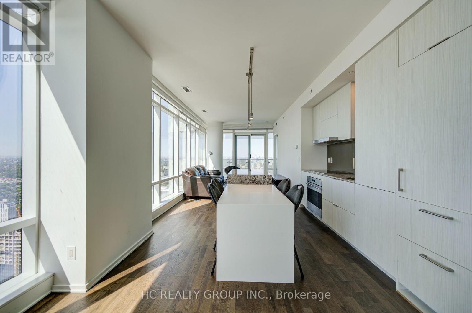 6209 - 1 Bloor Street E, Toronto, ON