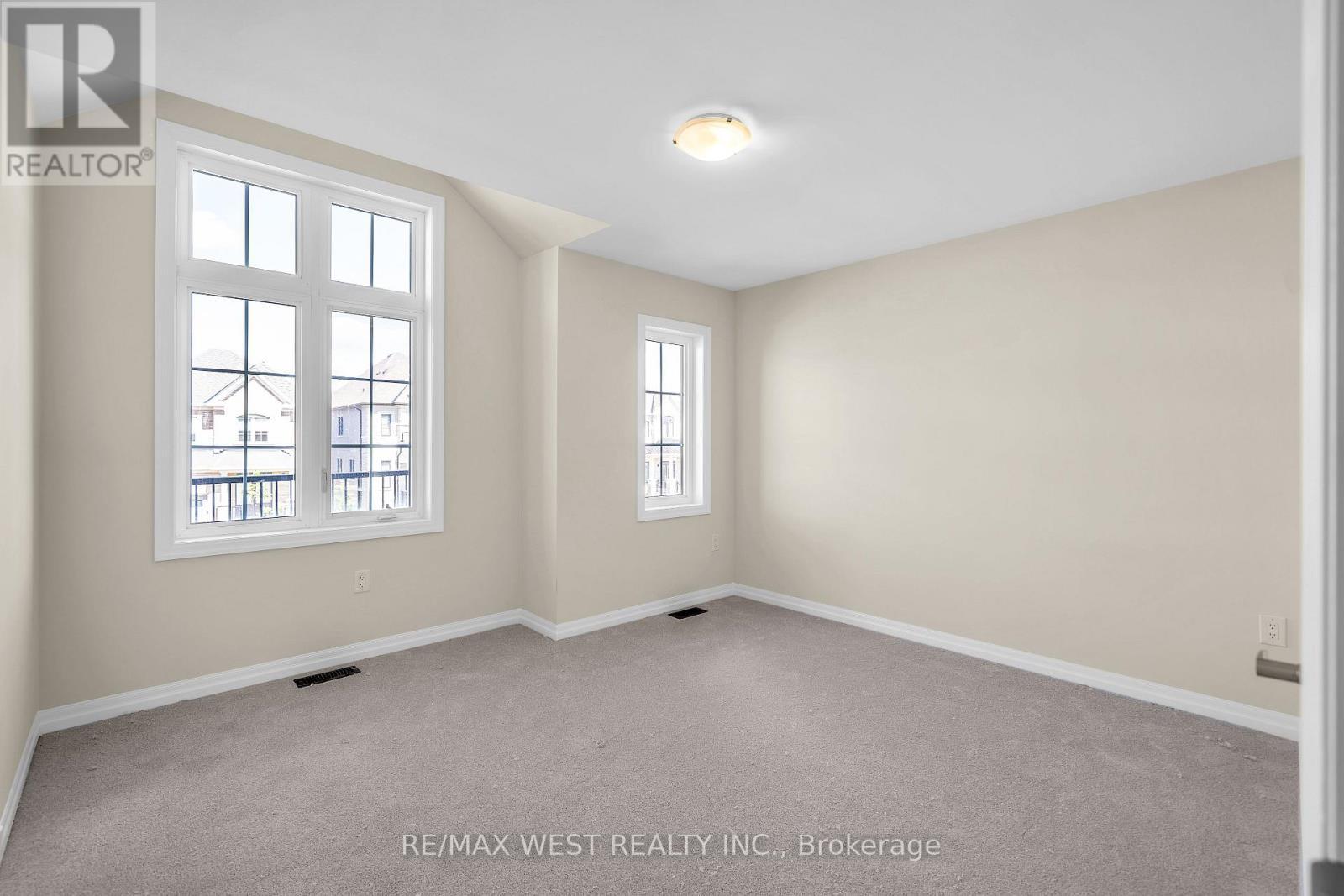 43 Ed Ewert Avenue, Clarington, ON