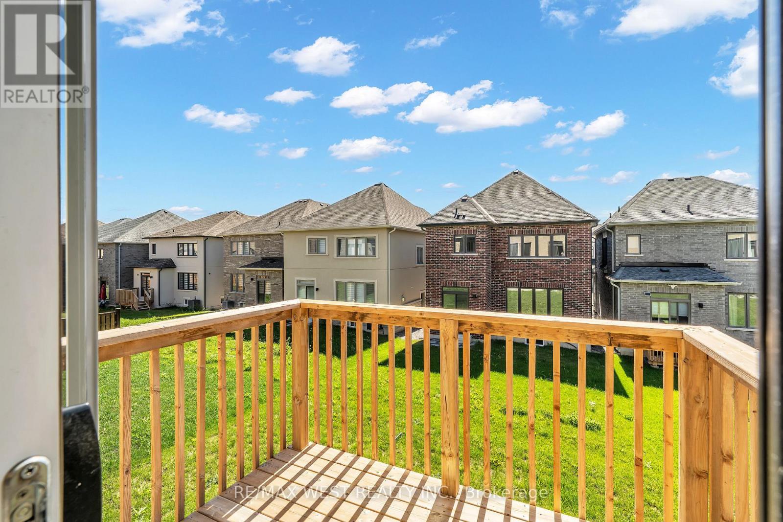 43 Ed Ewert Avenue, Clarington, ON