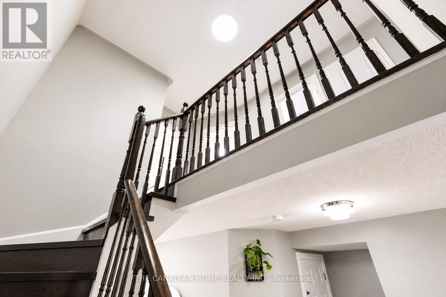 124 Tomabrook Crescent, Brampton, ON