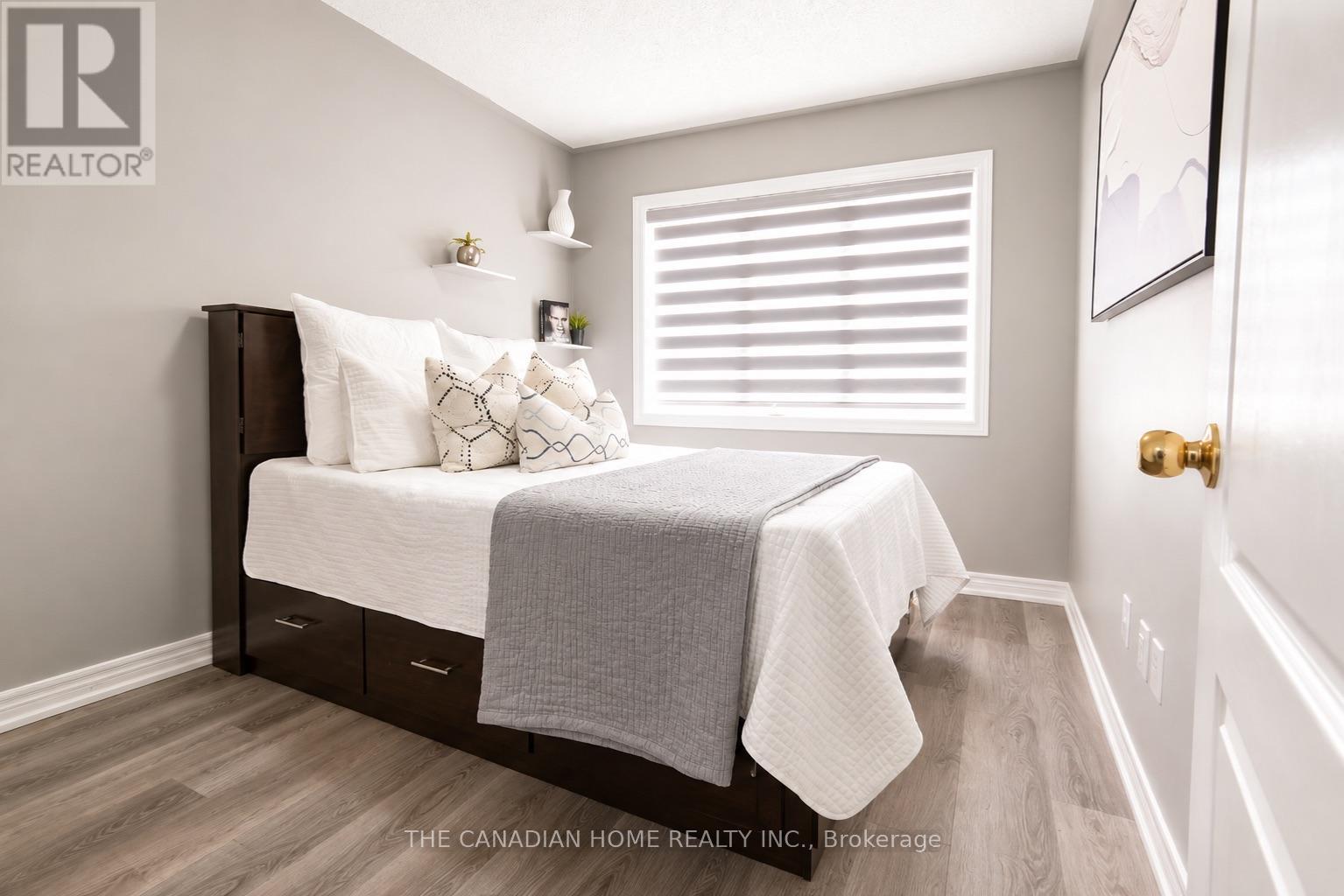 124 Tomabrook Crescent, Brampton, ON